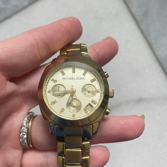 Michael Kors Gold & Diamond Watch - Picture 8 of 8